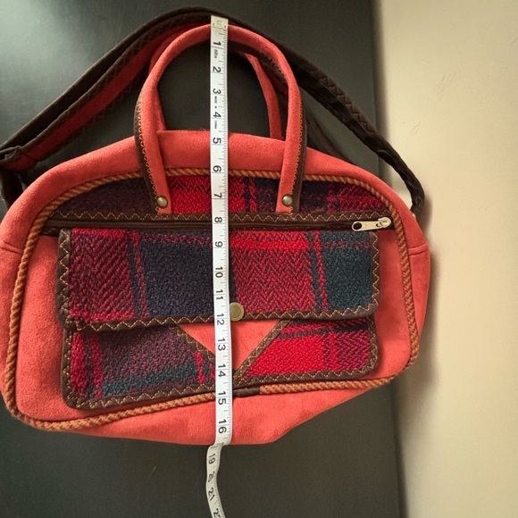 🥰2/$20 Multi-Media Tapestry And Felt Multi-Pocket Spacious Hand And Shoulder Bag - Picture 11 of 11